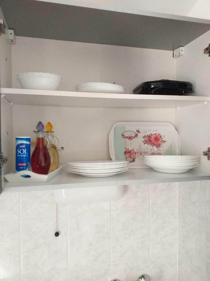 Tili Lägenhet Pula Exteriör bild